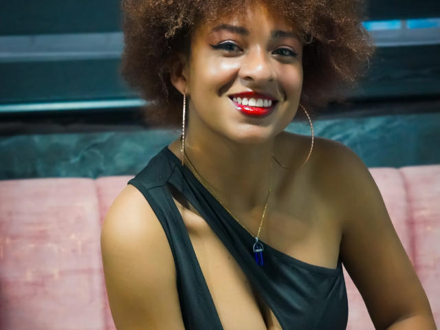 NiaZuri - Live sexe cam - 29275238