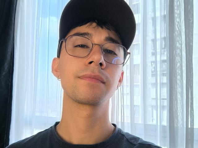 OliverHot69 - Live sex cam - 29276678