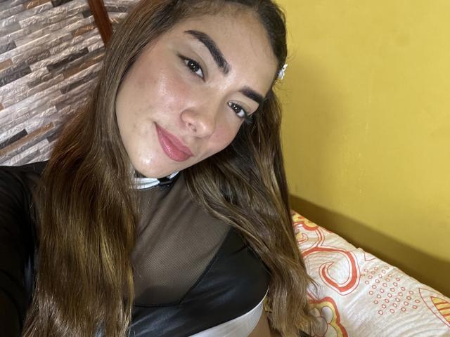 SharonKlart - Live Sex Cam - 29276999