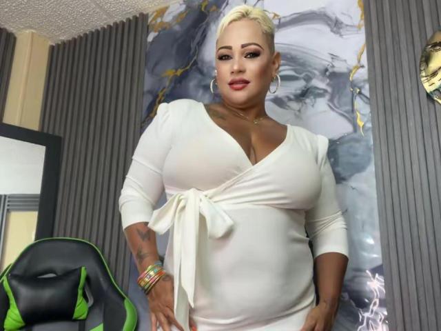 GianellaCox - Sexe cam en vivo - 29278037