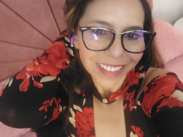 VickyVegas - Live sexe cam - 29278400