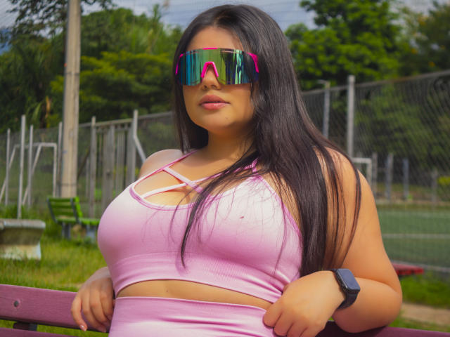 LaraJames - Live sex cam - 29290709