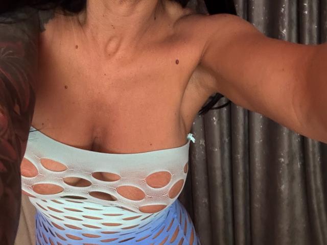 AndraD - Live porn &amp; sex cam - 29292272