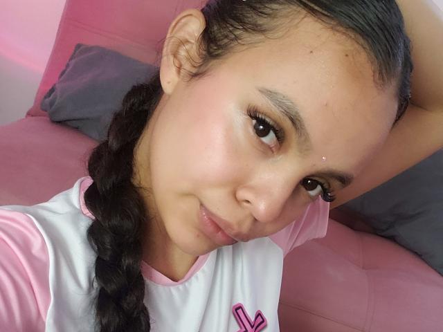 DanesaCronin - Sexe cam en vivo - 29293040