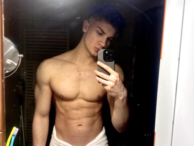 MaxKaiden - Live sex cam - 29295041