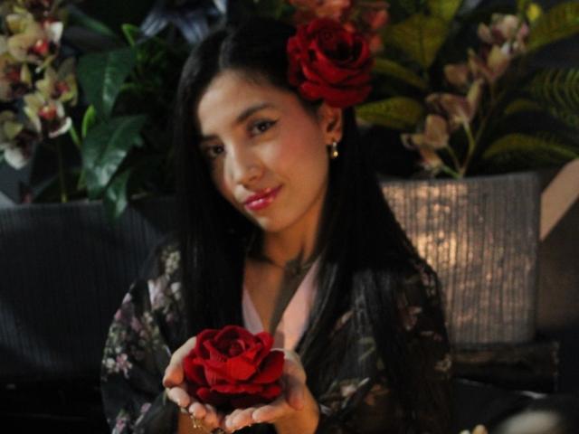 MiaLovelyn - Live porn &amp; sex cam - 29297606
