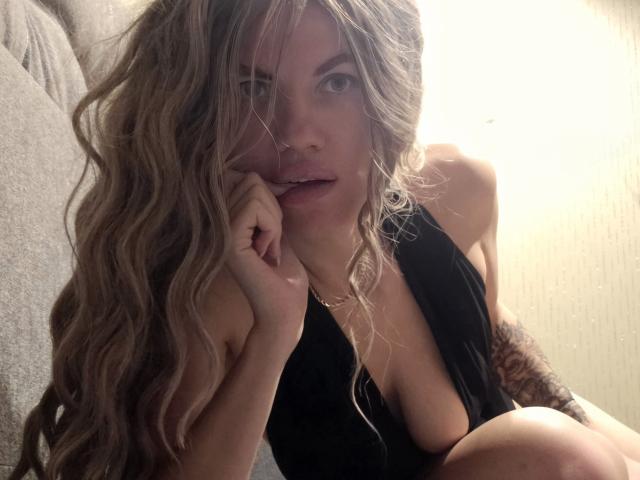 MilaLoona - Live sexe cam - 29298815