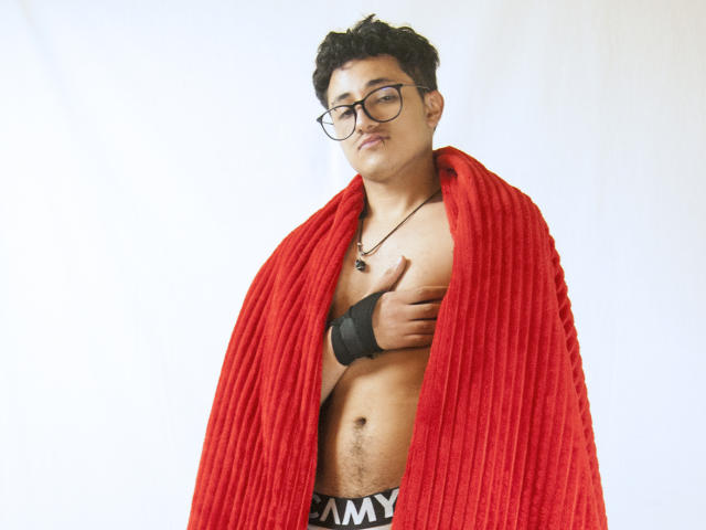 AdoniBaskerville - Live Sex Cam - 29307458