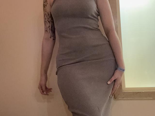 HotCaramelsTrio - Live porn &amp; sex cam - 29307743