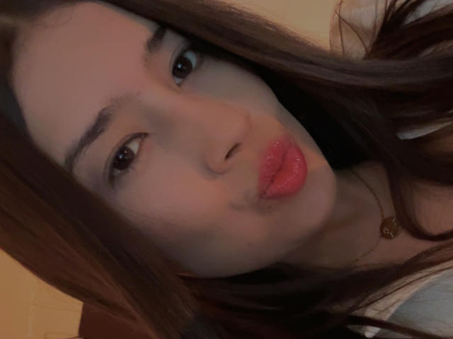 EmmaLombardi - Live porn &amp; sex cam - 29310110