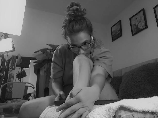 AmberDemons - Live porn &amp; sex cam - 29313305