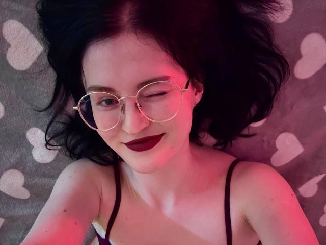 MakedaRiedell - Live porn &amp; sex cam - 29319923