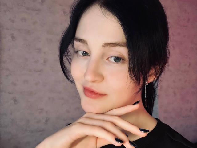 MakedaRiedell - Live porn &amp; sex cam - 29319932