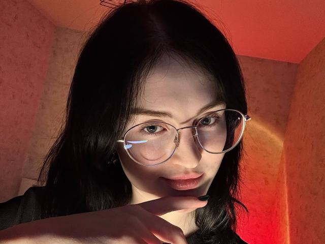 MakedaRiedell - Live porn &amp; sex cam - 29319938