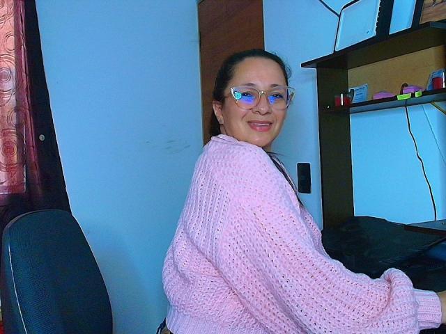 VictoriaRousse - Live Sex Cam - 29322527