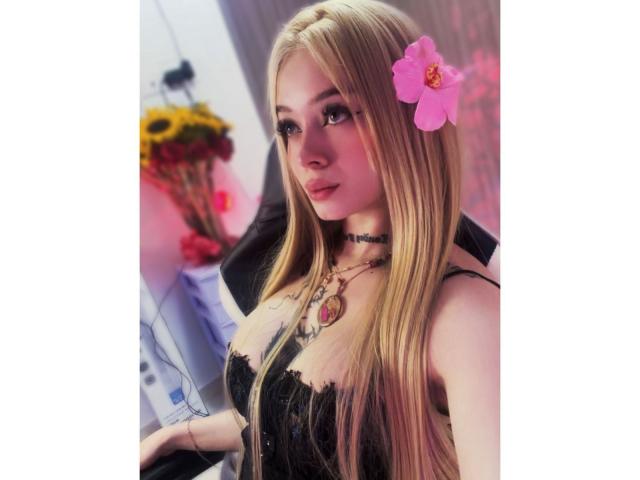 MiaValenttine - Porno na żywo i seks kamera - 29323241