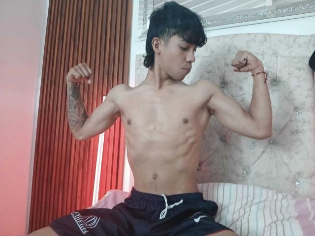 SexlyMan - Live sex cam - 29323928