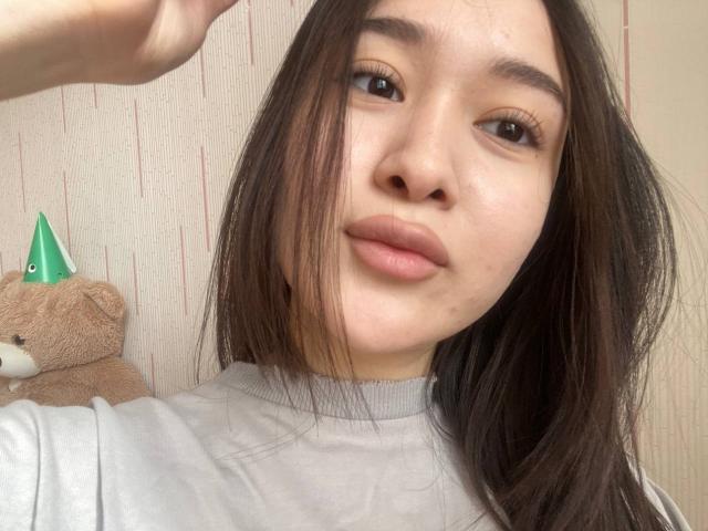 IzettaDingel - Live sexe cam - 29324315