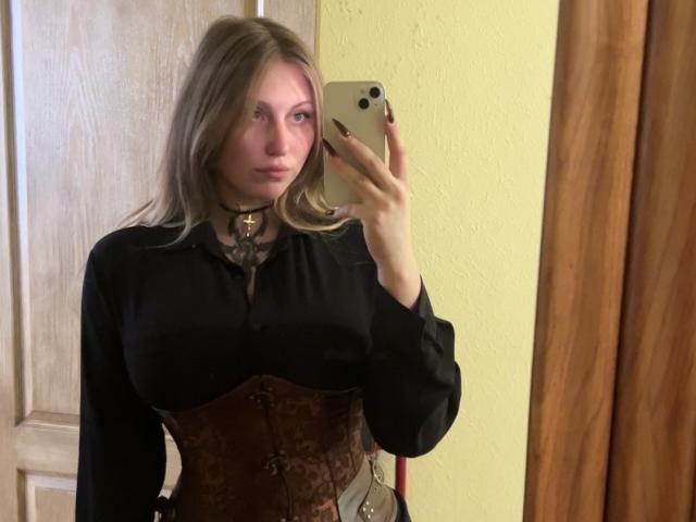 MelinaBoye - Sexe cam en vivo - 29335523