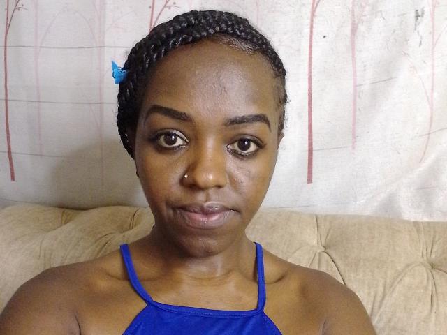 CrystalEbonyQueen - Live porn &amp; sex cam - 29340596