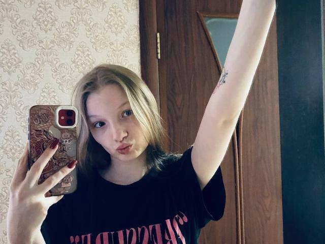 MelbaCaffee - Live porn &amp; sex cam - 29343488