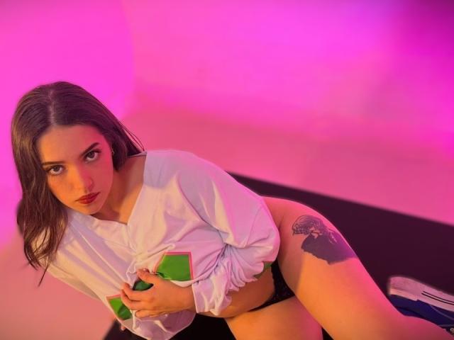 KatarinaNovak - Live sex cam - 29343965