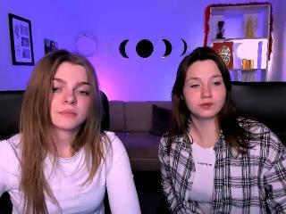 Watch  HellEveOn live on XLoveCam
