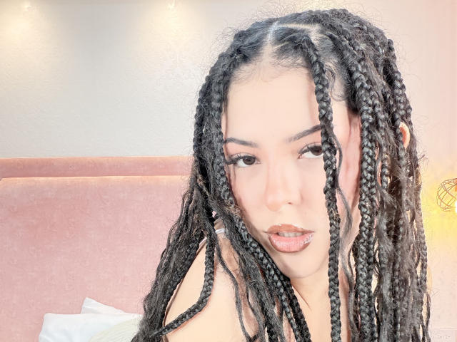 RheaVolk - Live sex cam - 29344274