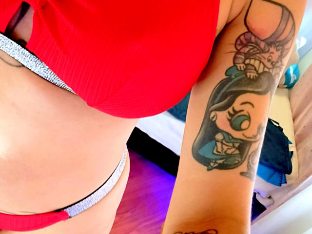 SaraleePoison - Live sex cam - 29344958