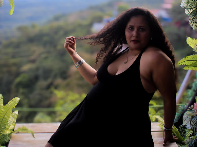 GenesisMontenegro - Live porn &amp; sex cam - 29349074