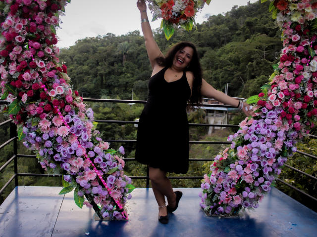 GenesisMontenegro - сексуальная веб-камера в реальном времени - 29349080