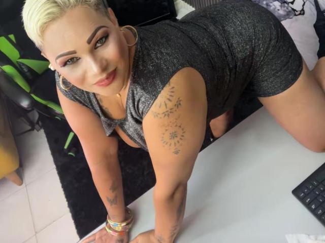 GianellaCox - Sexe cam en vivo - 29349560