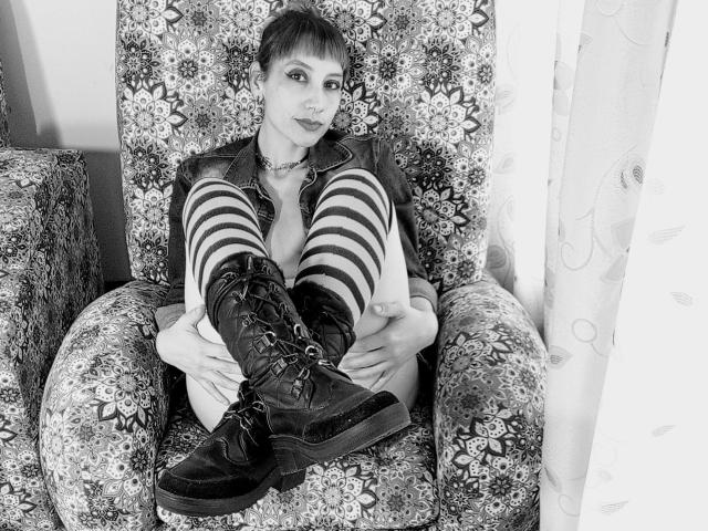 AliRousse - ライブポルノ&amp;セックスカム - 29353118