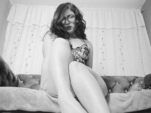 VioletteBlake - Live porn &amp; sex cam - 29353997