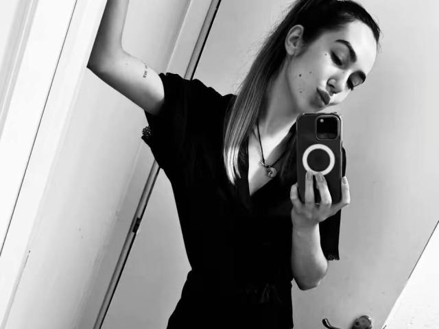 AraiaSheri - Live sex cam - 29357813