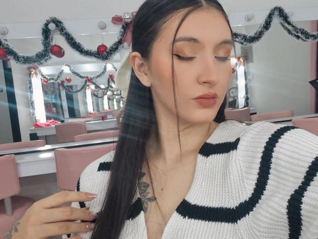 ZoeAvancini - Live sexe cam - 29360378