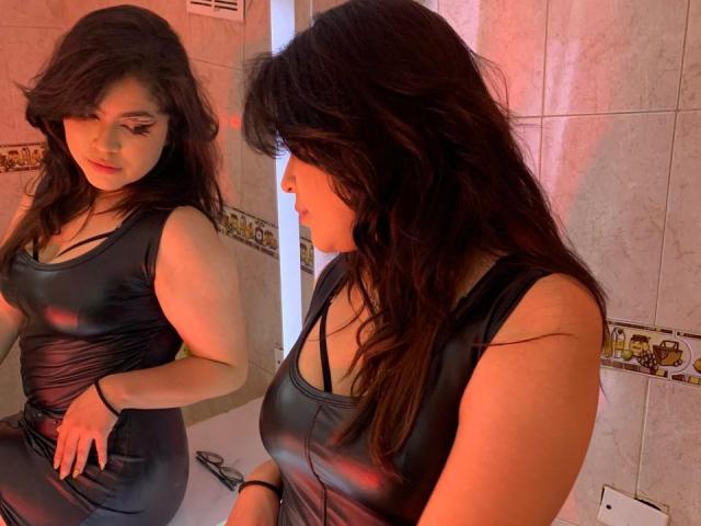 VioletteBlake - Live porn &amp; sex cam - 29362220