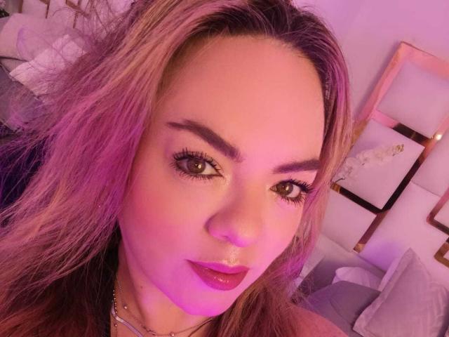 AvaMia - Live porn &amp; sex cam - 29362862