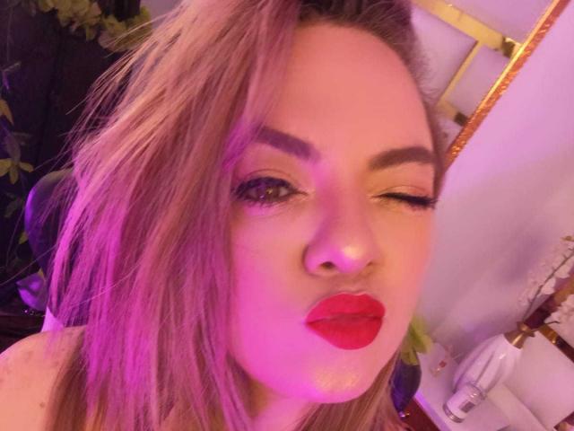 AvaMia - Live porn &amp; sex cam - 29362865