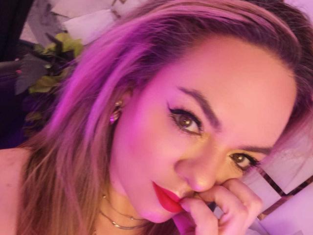 AvaMia - Live porn &amp; sex cam - 29362871