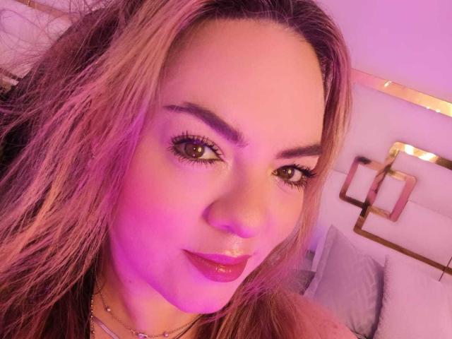 AvaMia - Live porn &amp; sex cam - 29362901