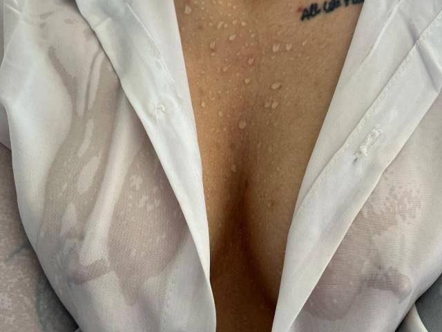 GiaMoretii - Live sexe cam - 29363216