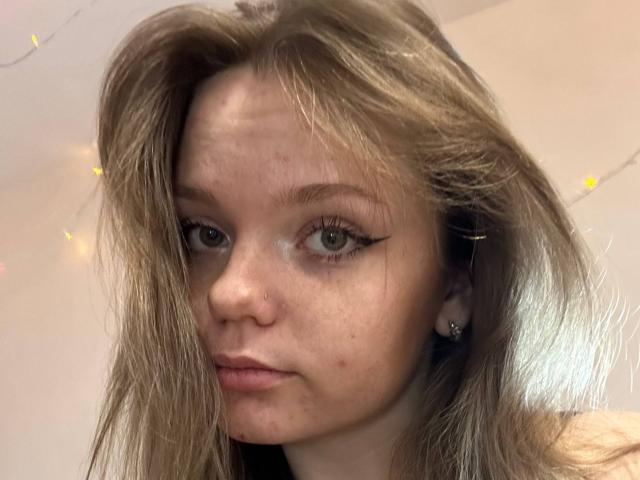 DeliaRodrick - Live sexe cam - 29363423