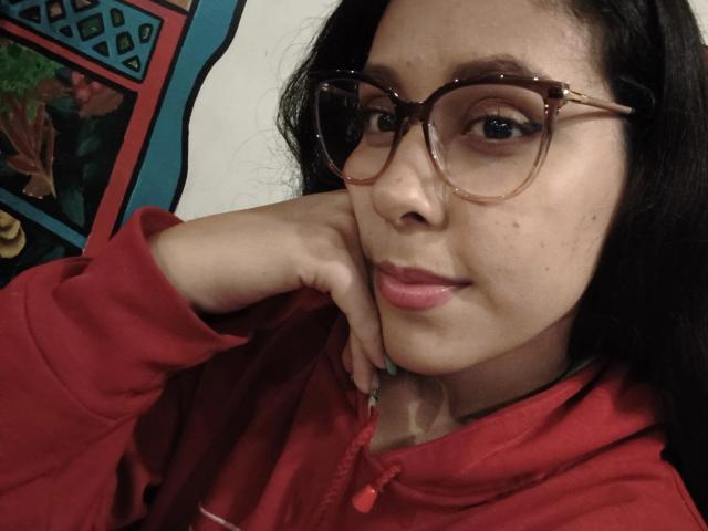 MarilynHills - Live Sex Cam - 29363909