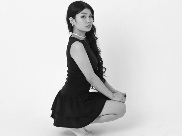 AmeliyaAyrton - Live porn &amp; sex cam - 29366879