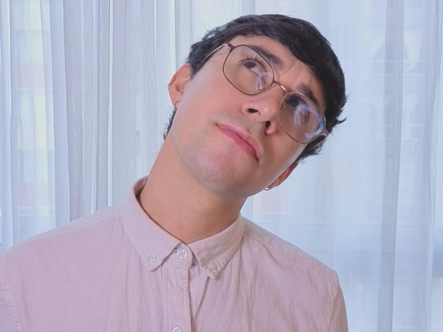 OliverHot69 - Élő pornó és szexkamera - 29367146