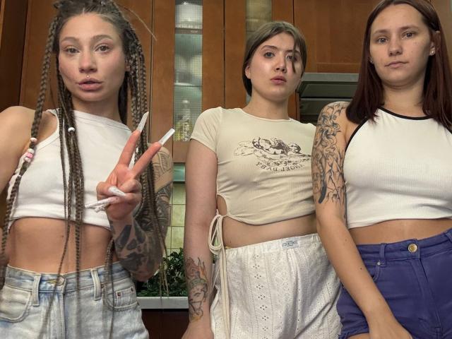 HotCaramelsTrio - Live porn &amp; sex cam - 29368757
