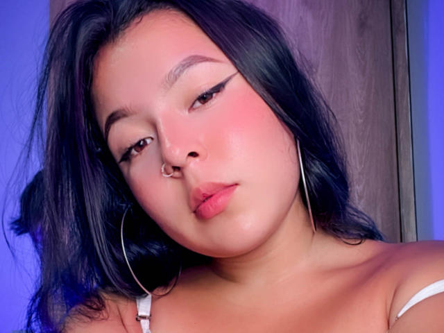 BarbaraHoneyy - Live sex cam - 29369768