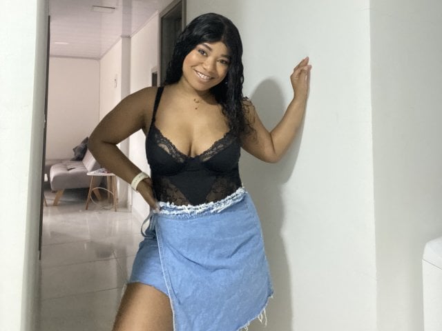 AvaJones69 - Live sexe cam - 29370419
