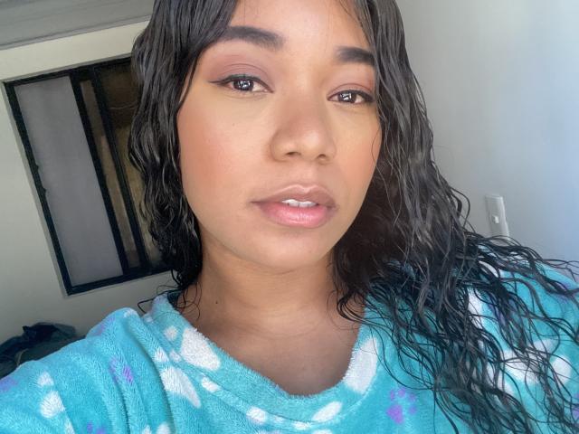 AvaJones69 - Live porn &amp; sex cam - 29370437